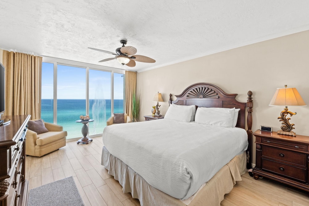 Condo, 2 Bedrooms, Ocean View (2-1003)