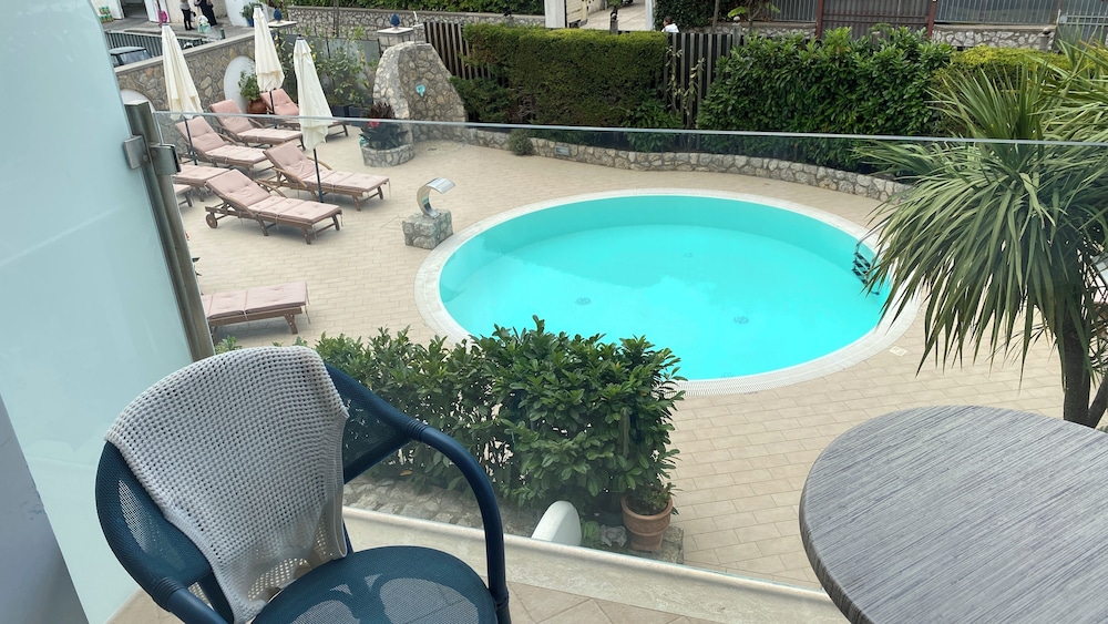 Superior Room, Balcony - Photo 7