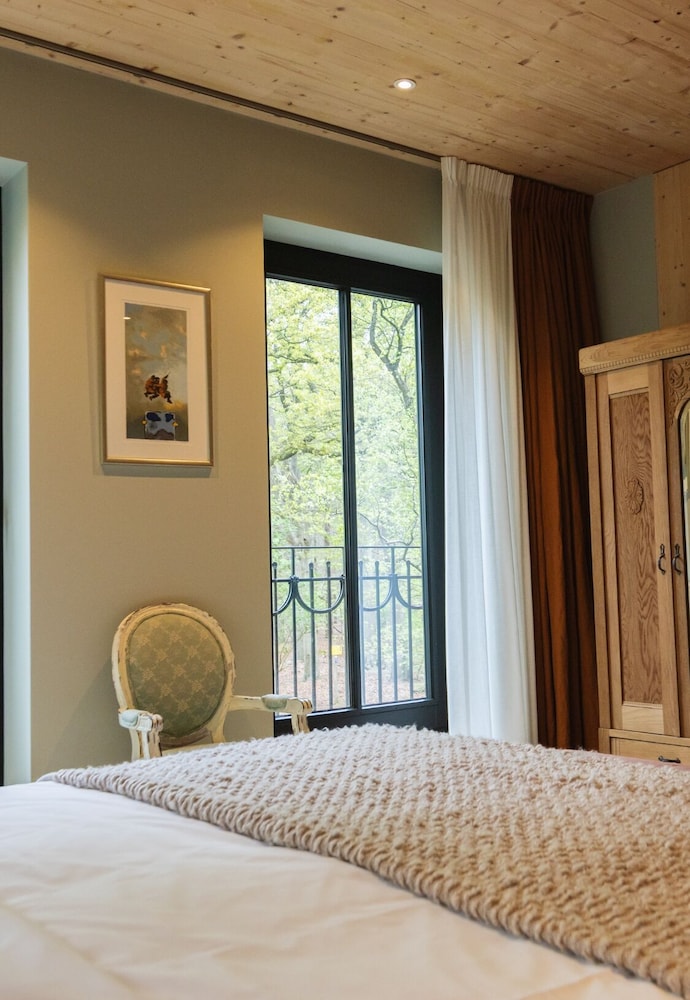 Deluxe Double Room photo 2