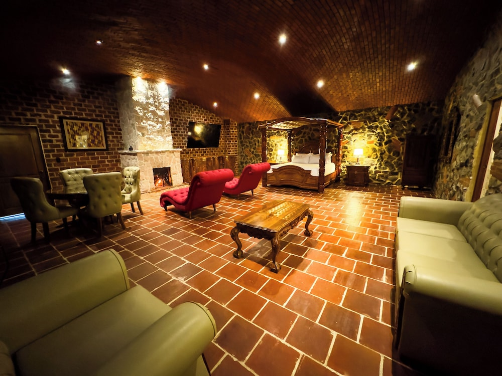 Exclusive Room