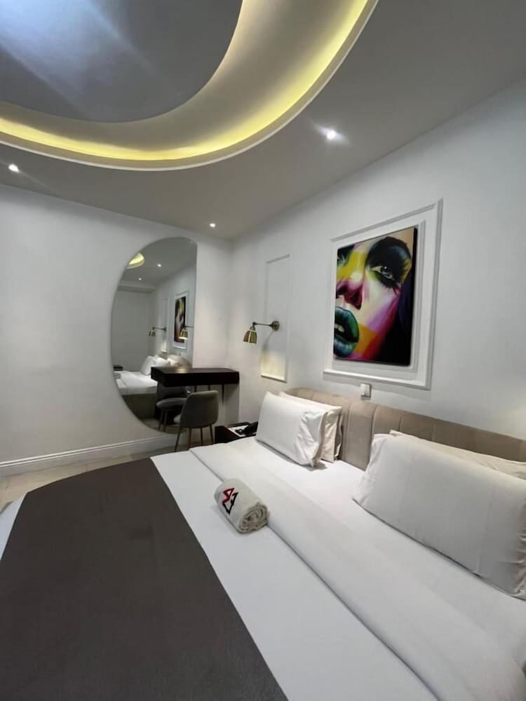 Comfort Room