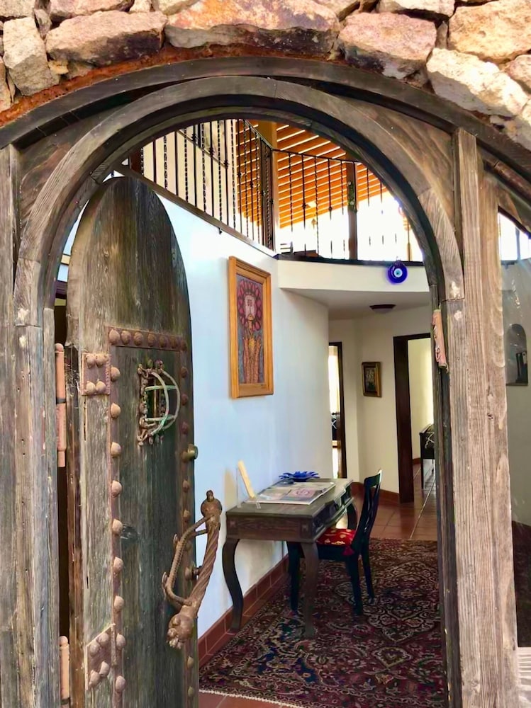 Luxury Villa, 2 Bedrooms, Ocean View, Oceanfront