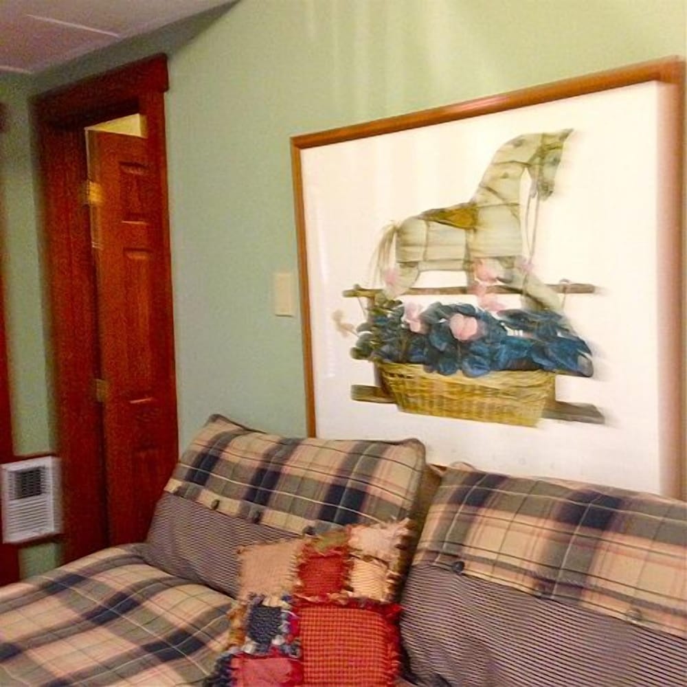 Loft Room photo 2