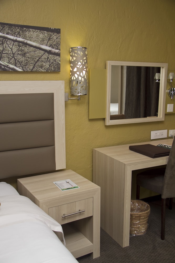 Deluxe Twin Room photo 1