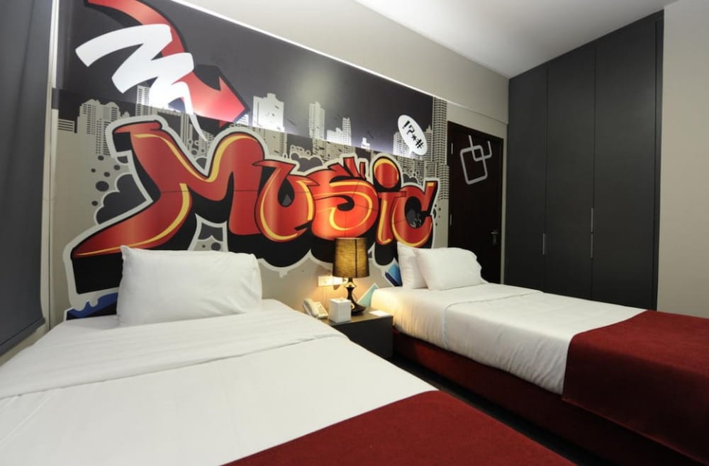 Deluxe Twin Room - Photo 6