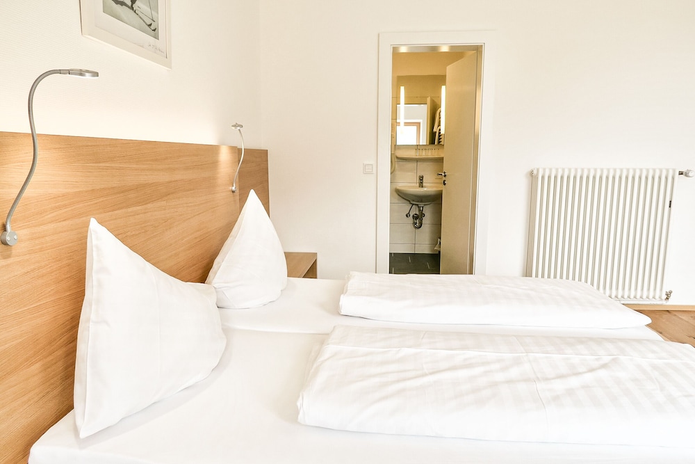 Comfort Triple Room, Balcony photo 2