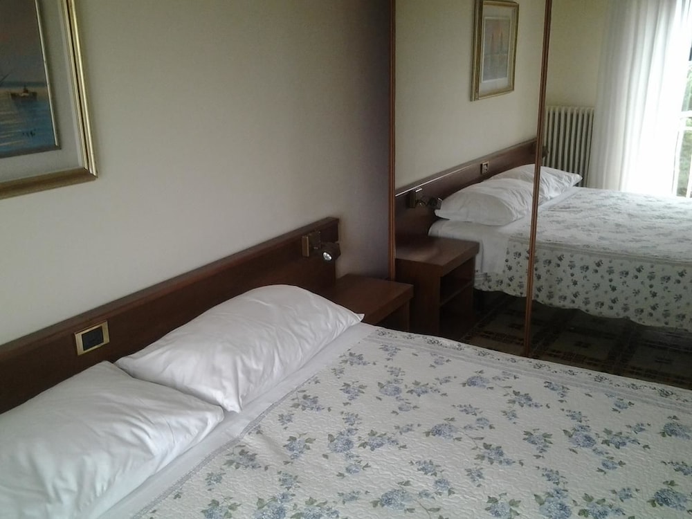 Apartment, 2 Bedrooms (up 5 people) photo 3