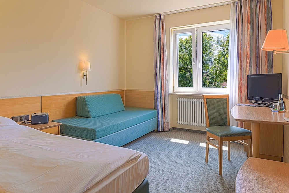 Business Room - Photo 4