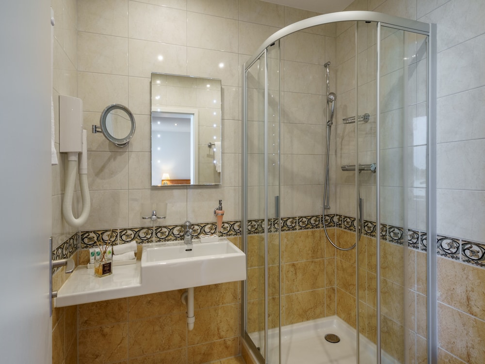 Superior Double Room, Balcony, Lake View photo 3