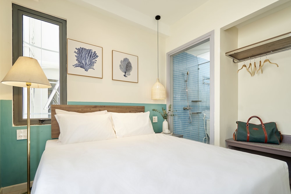 Standard Double Room - Photo 5