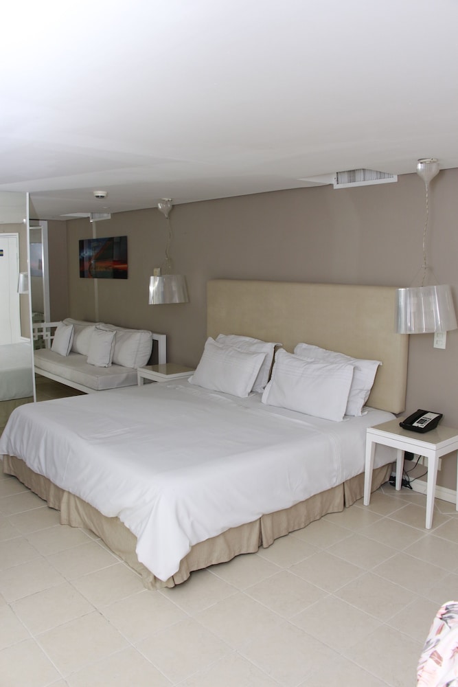 Junior Studio Suite, Balcony, Pool View - Photo 3
