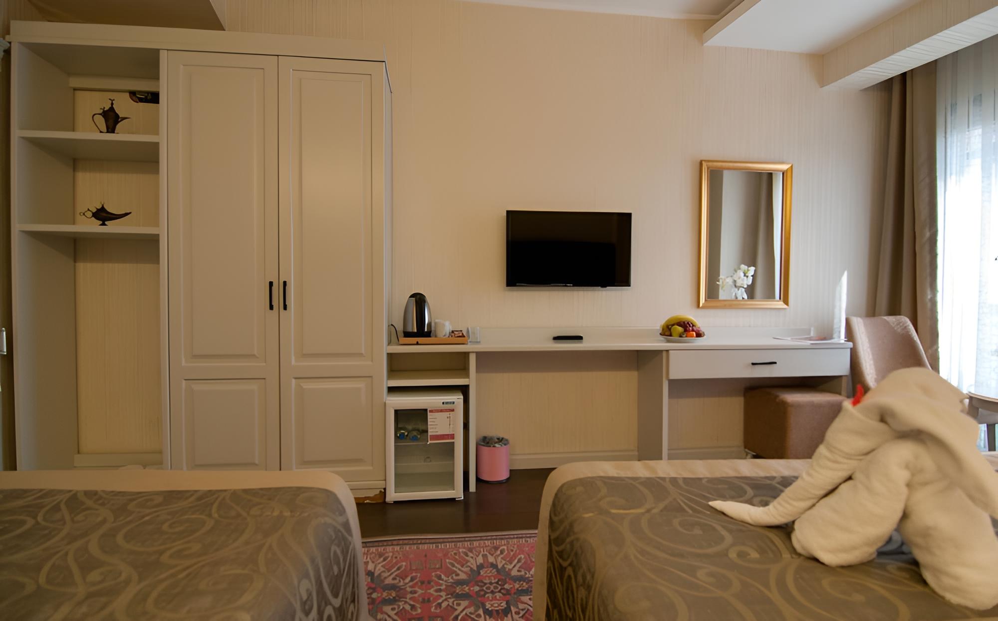 Standard Triple Room photo 2