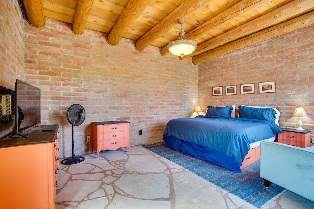 House (2 Bedrooms) photo 3