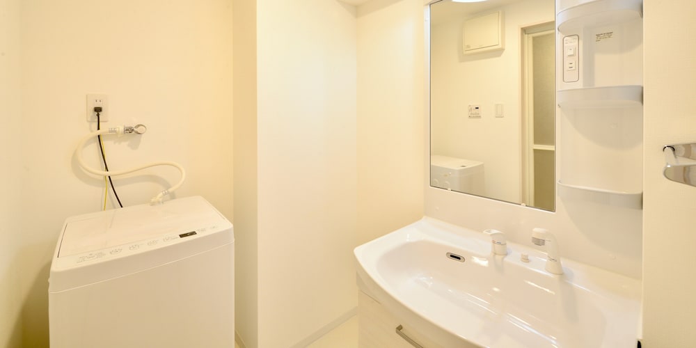Family Suite, Brown 6 - Photo 8