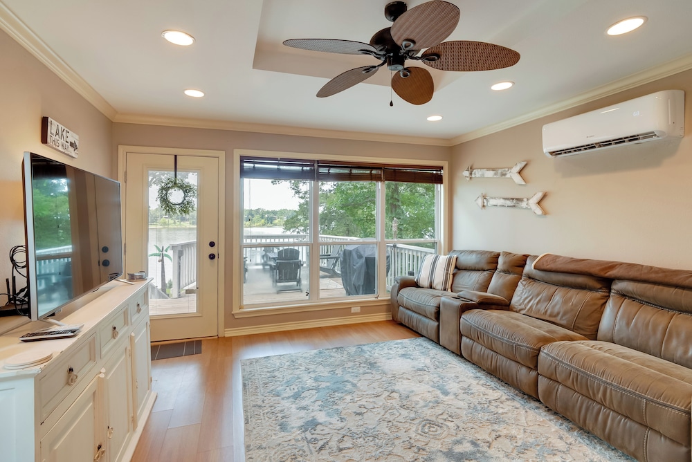 House (2 Bedrooms) photo 1
