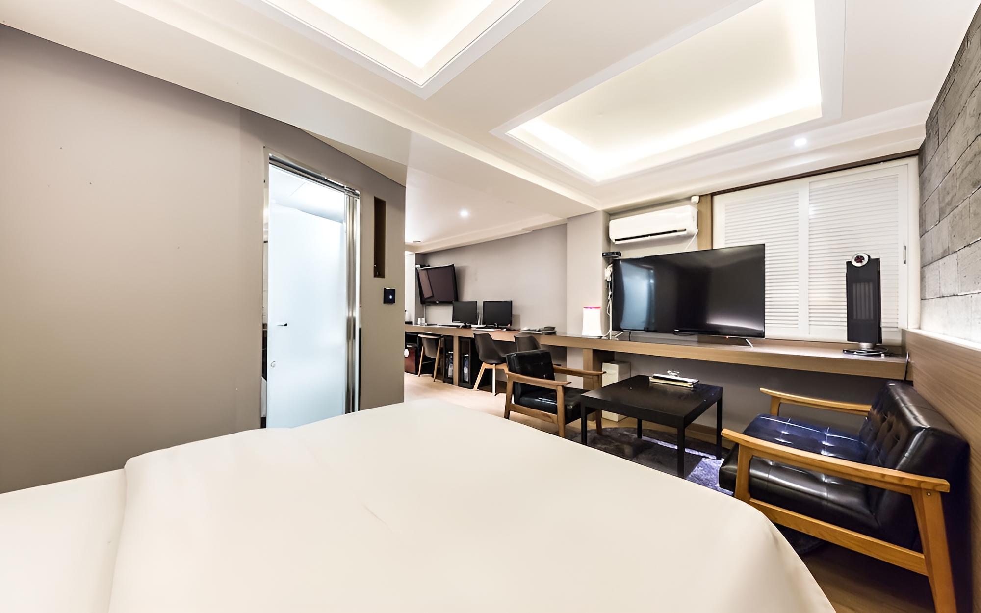 Room (VVIP) - Photo 2