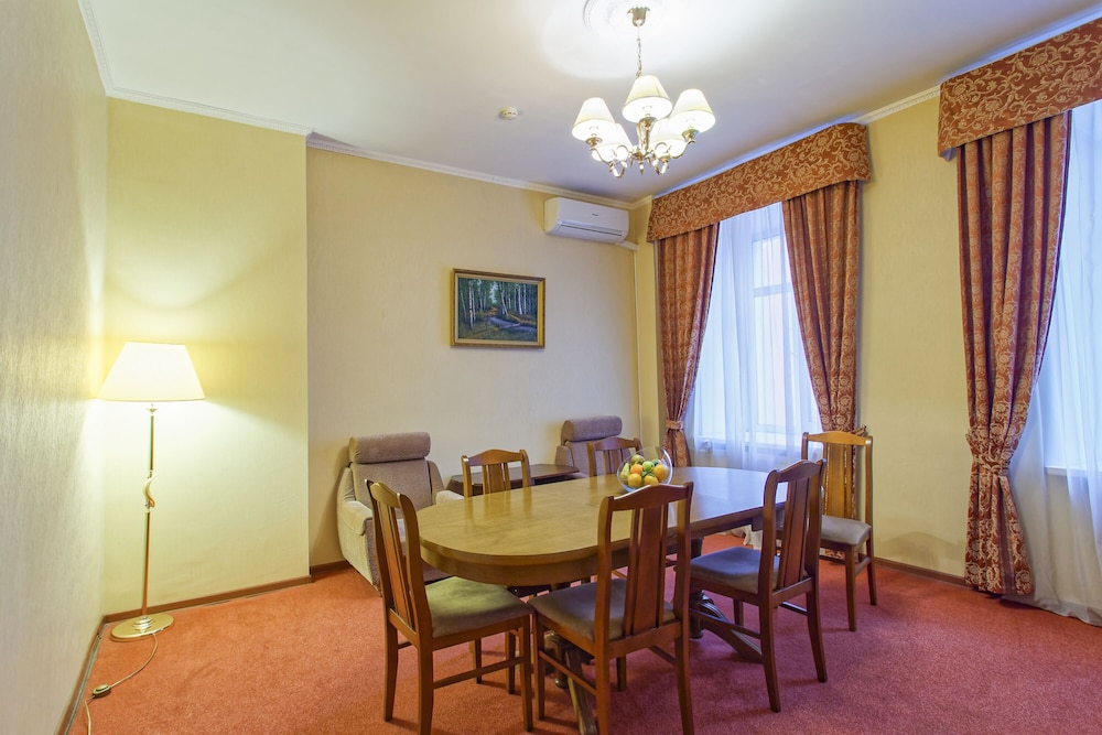 Luxury Room