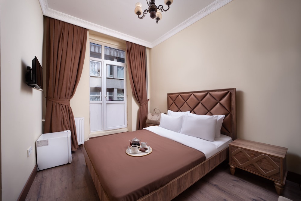 Double Room With Balcony photo 1