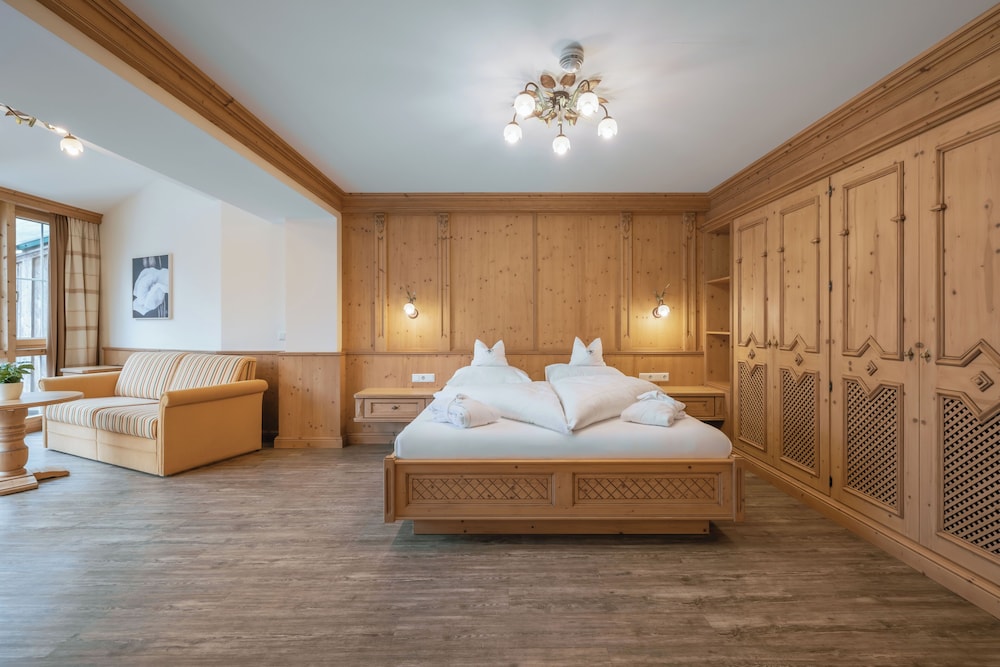 Junior Double Room (Tirol)
