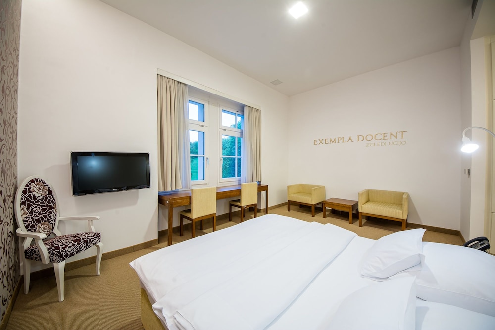 Twin or double room Sofijin dvor photo 1