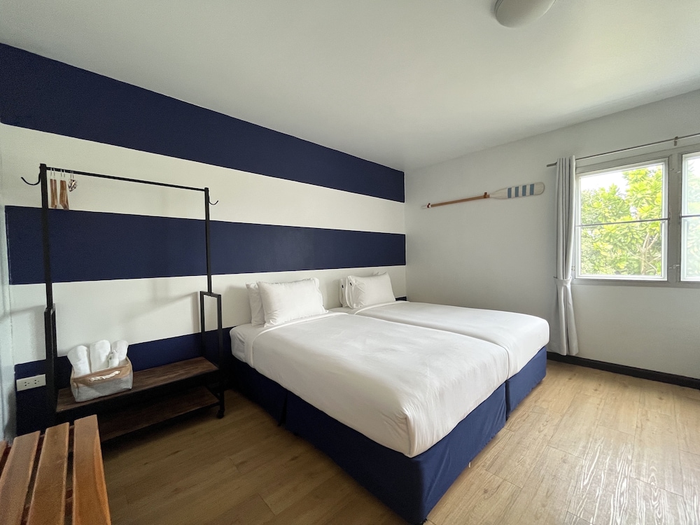 Triple Room 3 Single Beds photo 2