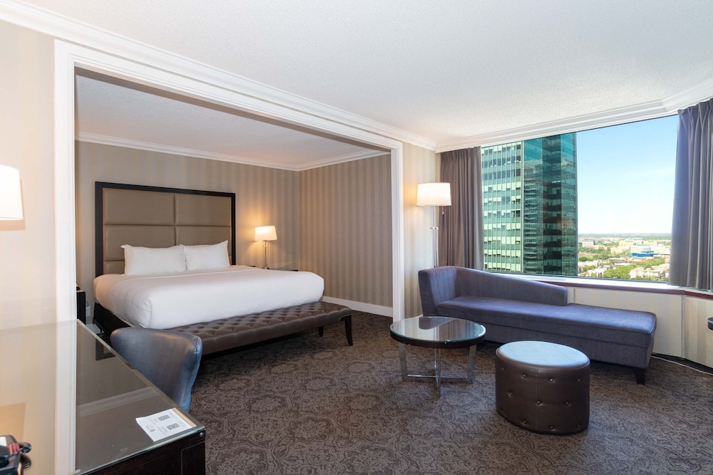 Grand Room, 1 King Bed (Premium, Top Floors)