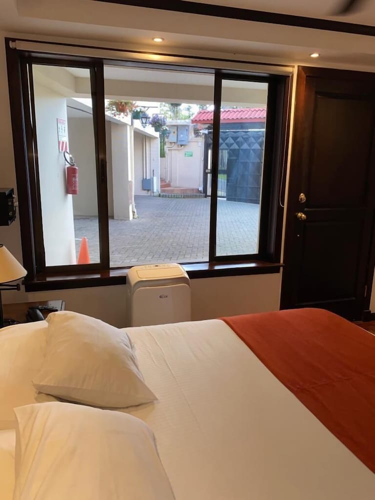 Wirtschaftsstudio, 1 Queensize-Bett, Kochnische