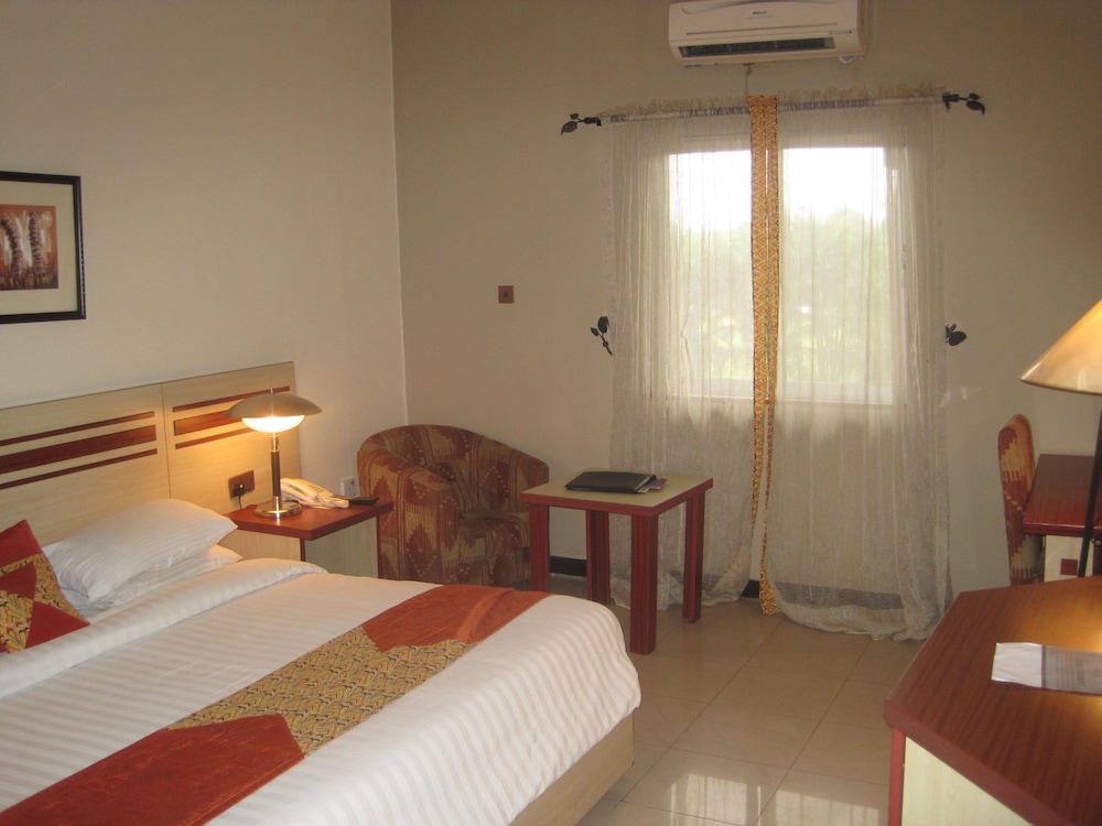 Executive Suite photo 2