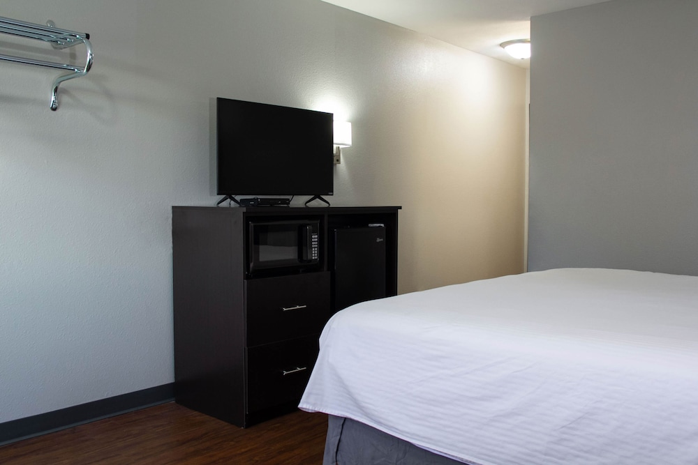 Panoramic Suite - Photo 10