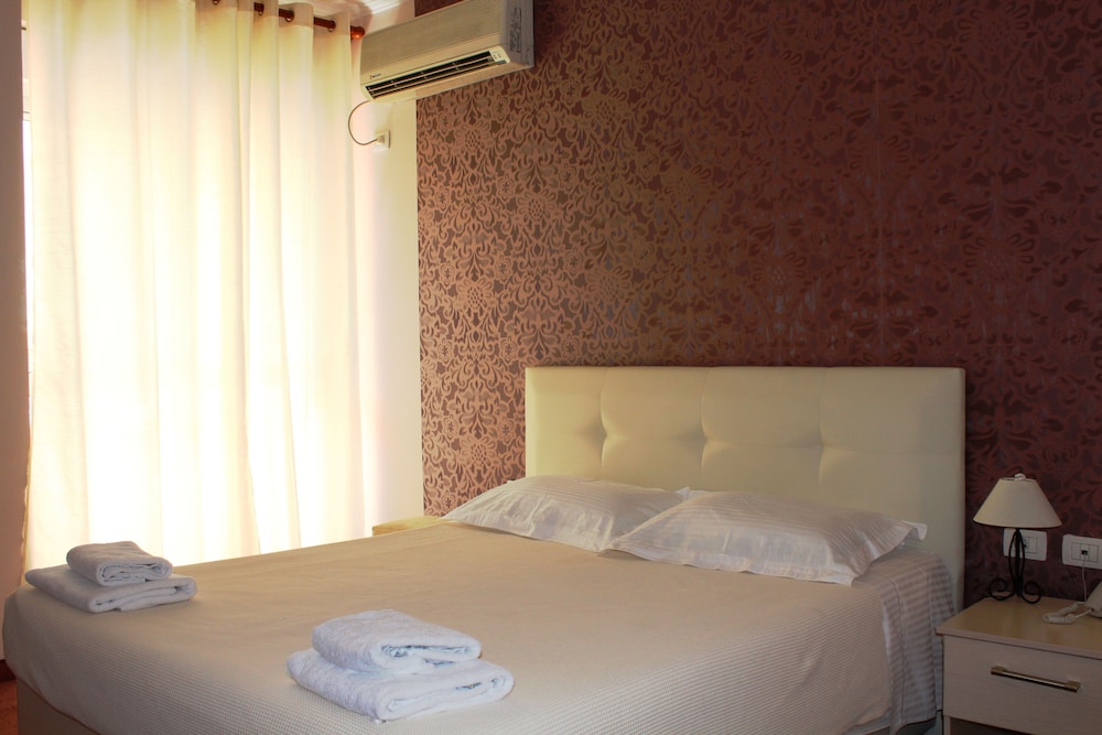 Standard Quadruple Room, 2 Bedrooms, Accessible, City View photo 3