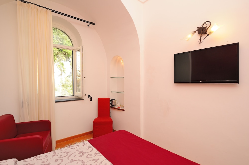 Deluxe Quadruple Room, Sea View, Tower