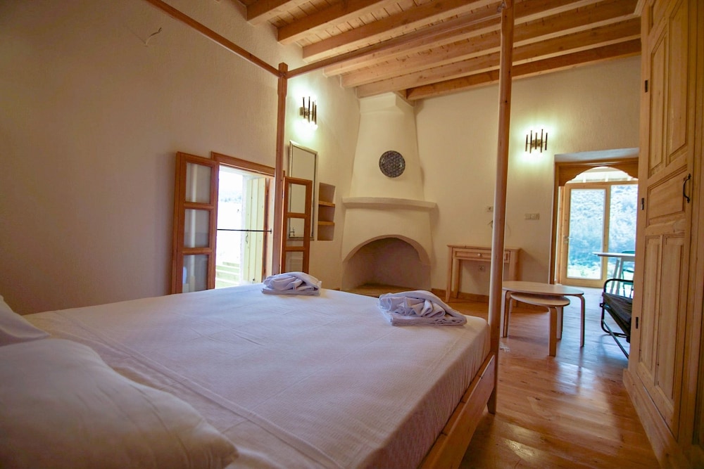 Grand Suite, Valley View