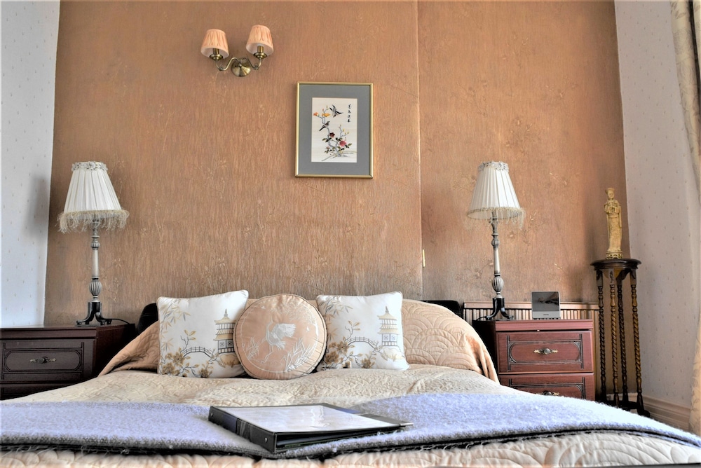 Superior Double Room, Ensuite, Sea View photo 2