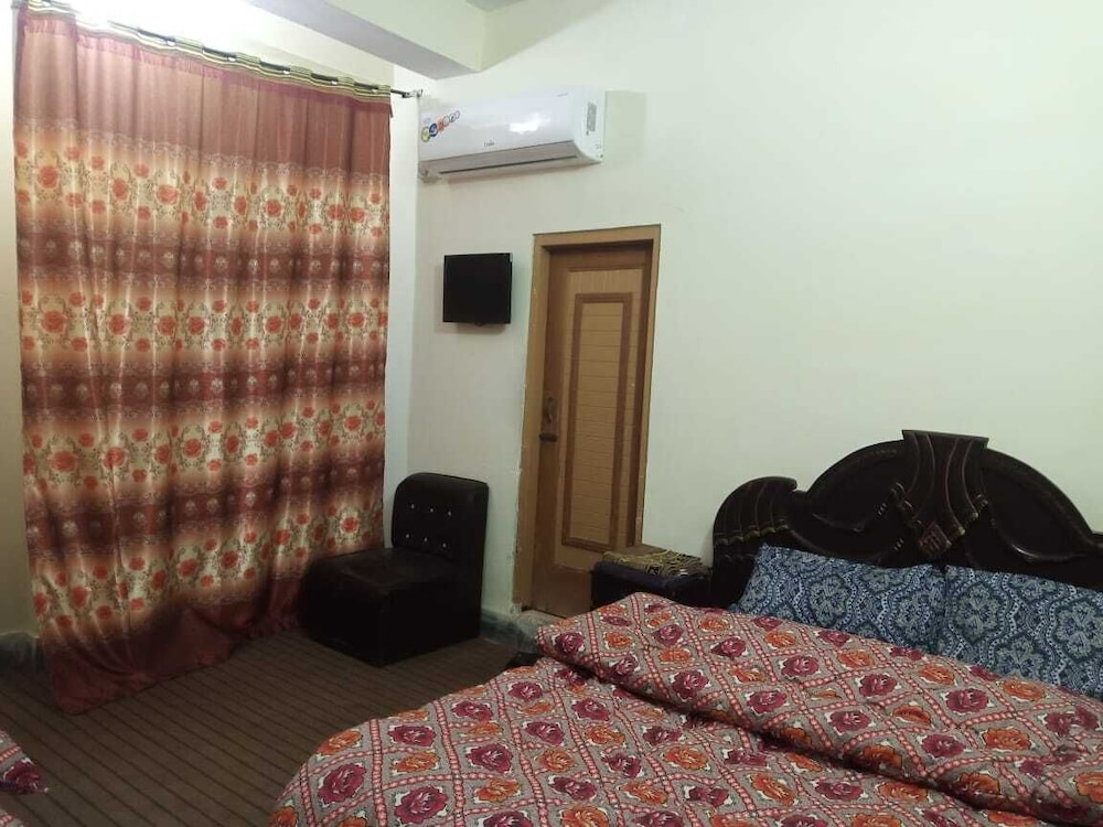 Standard Double Room - Photo 1