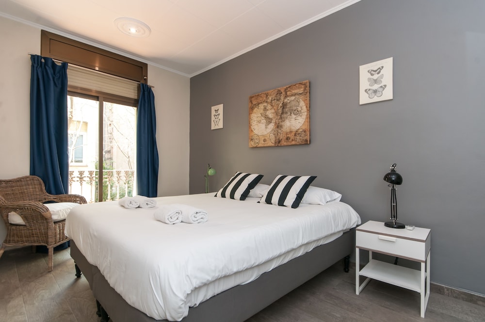 Family Apartment, 4 Bedrooms photo 2