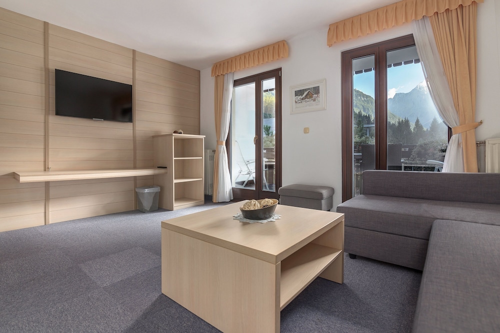 Superior Quadruple Room, 2 Bedrooms photo 3