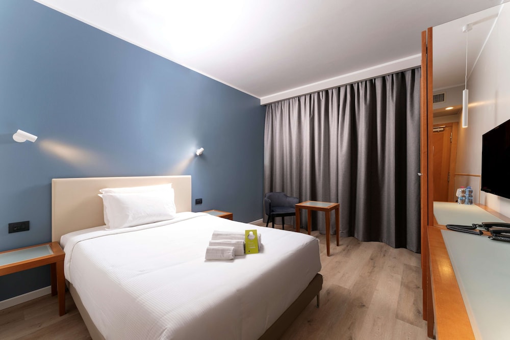 Superior Double Room - Photo 1