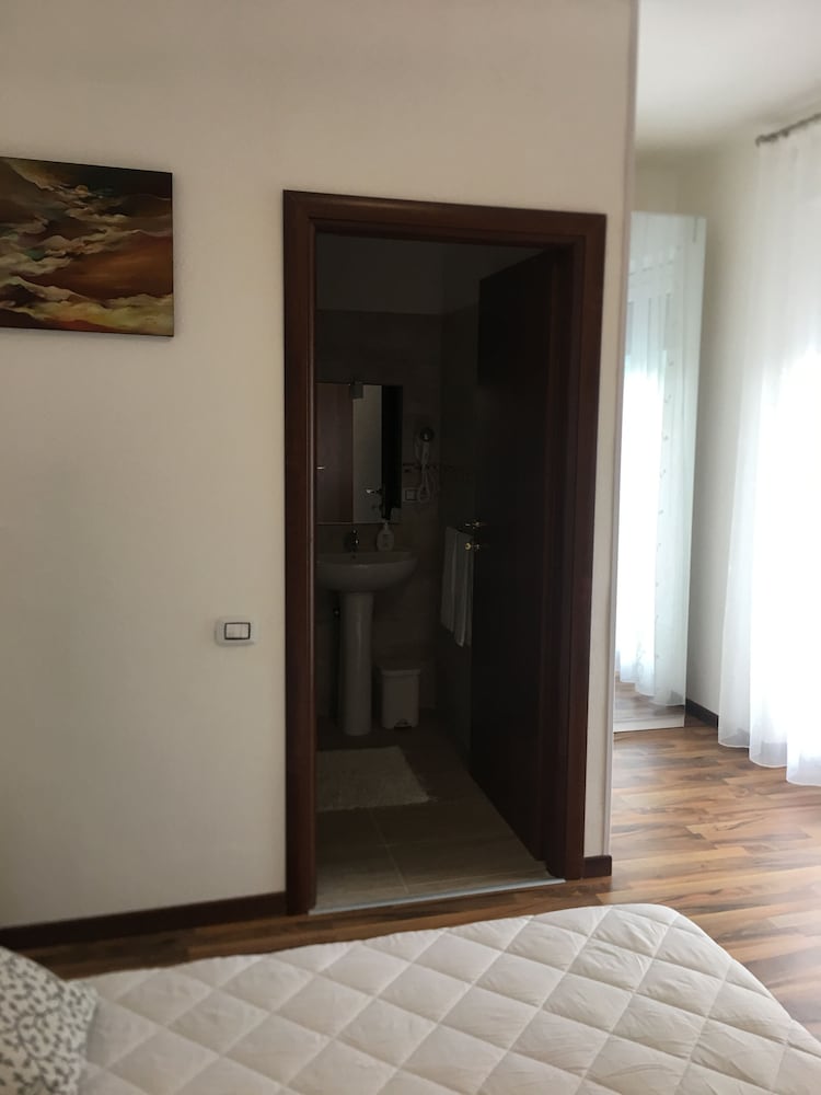 Double Room, Lake View photo 1