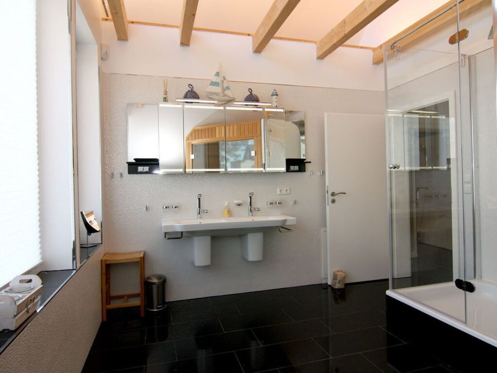 House photo 3