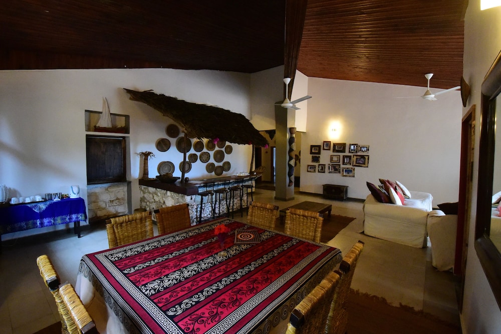 Exclusive Villa, 5 Bedrooms