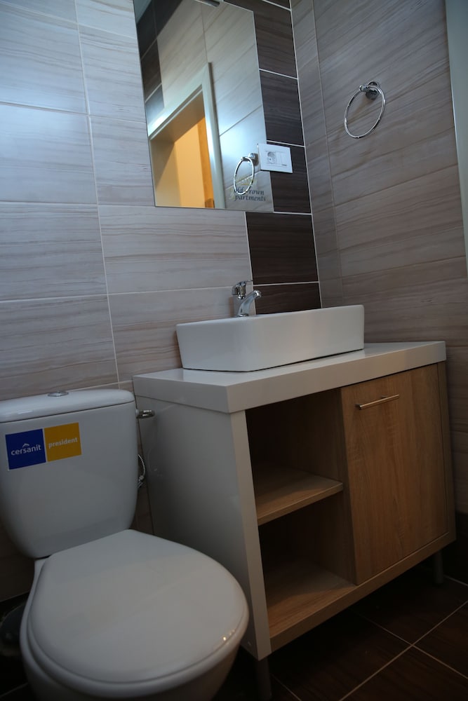 Basic Apartment (GroundFloor) photo 3