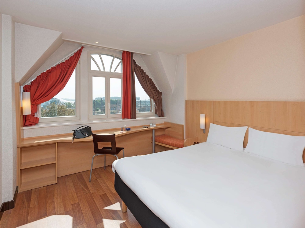Standard Double Room, 1 Double Bed - Photo 4