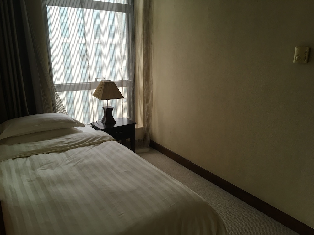 2 Bedroom Executive - Photo 4