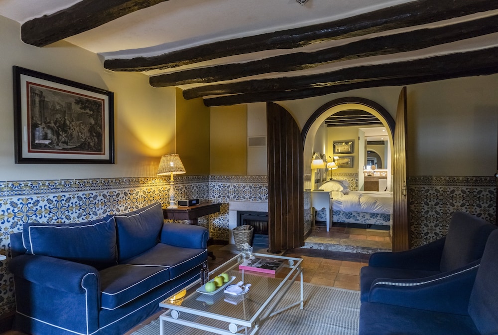 Suite (Cottage)