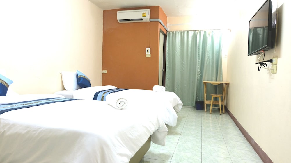 Double or Twin Room photo 3