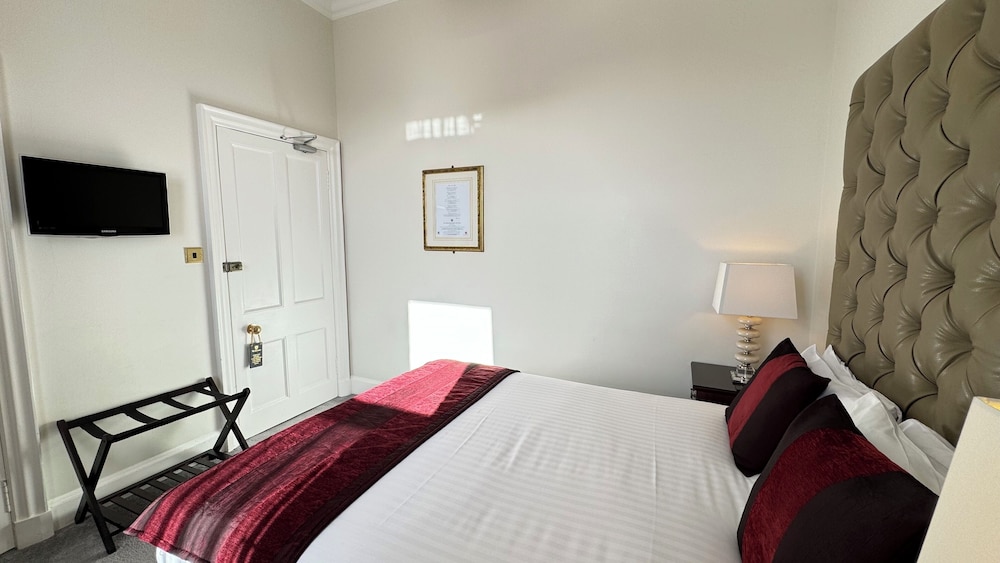 Double Room (Petite Double Brodie)