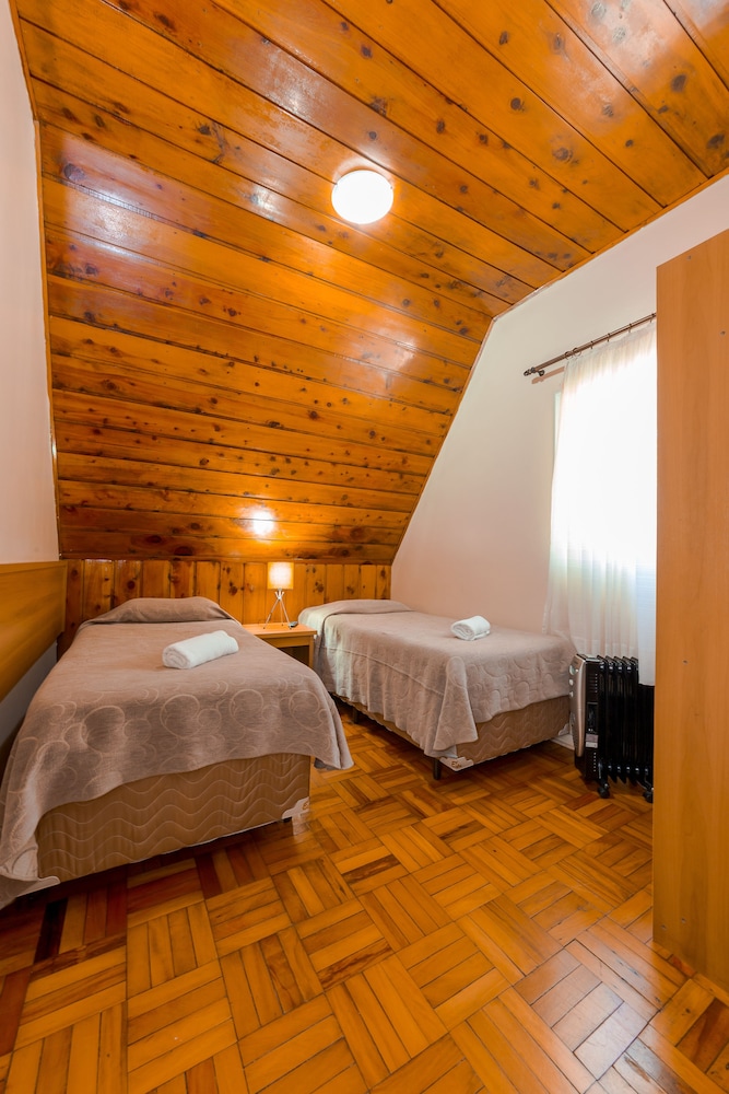 Standard Quadruple Room (Twin)