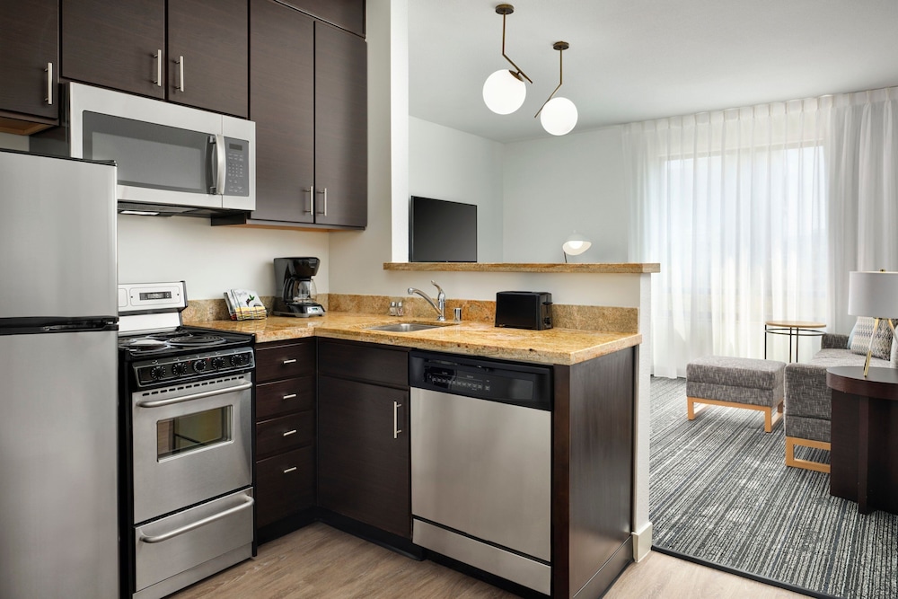 Suite, 2 Bedrooms (Hearing Accessible) photo 2