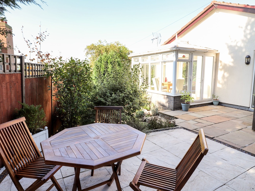 Cottage photo 1
