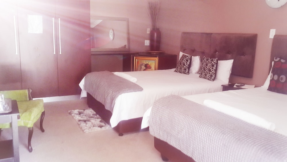 Deluxe Double Room photo 1